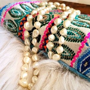 🌼50% OFF if you BUNDLE Baroque Pearls  Length